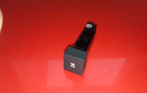Traction control (ASR) switch