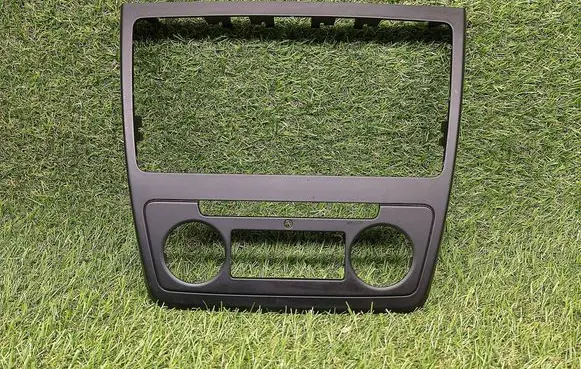 Skoda Yeti (5L) Radio/GPS head unit trim 5L0858069H