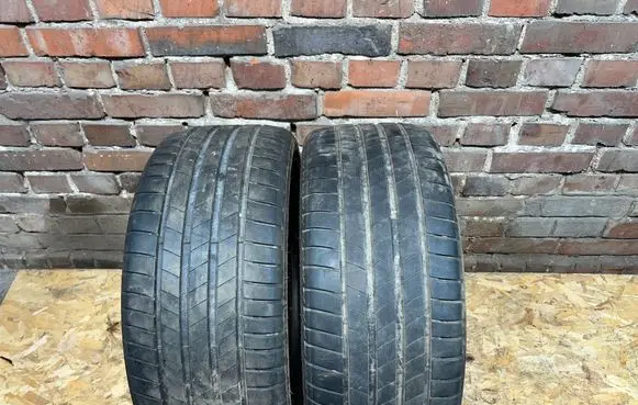 BMW 7 F01 F02 F03 F04 R20 summer tire 