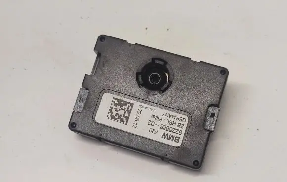 BMW 1 F20 F21 Aerial antenna filter 9226888 65209226888