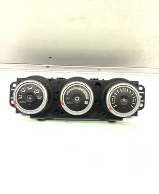 Mitsubishi Outlander Climate control unit 7820A082XA