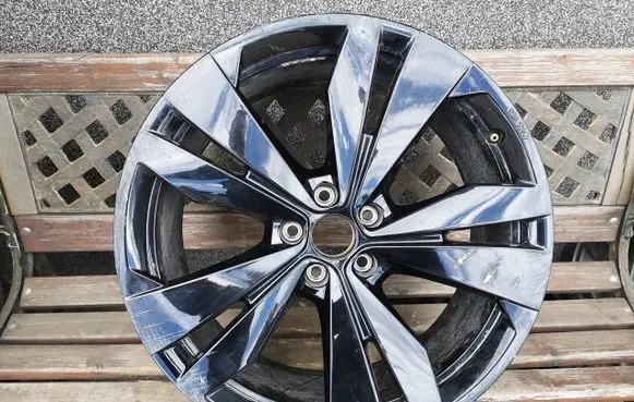 Volkswagen ID.4 R20 alloy rim 