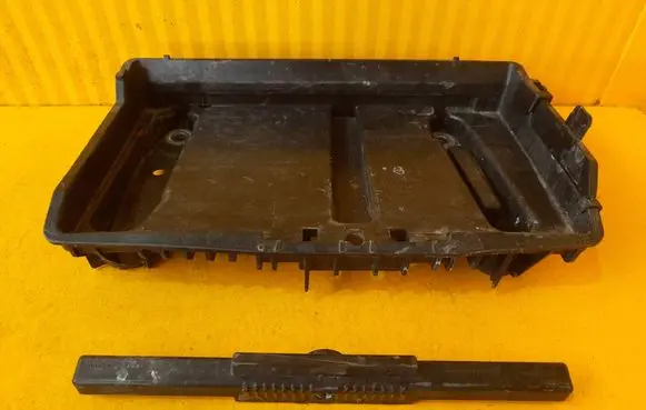 Mercedes-Benz E W238 Battery tray A2055463900