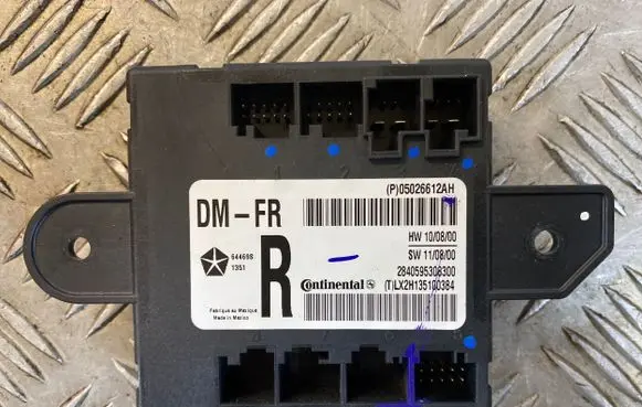 Fiat Freemont Door control unit/module 05026612AH 2840595308300 X2H135100384