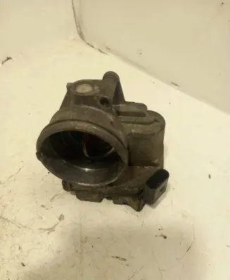 Volkswagen Golf V Throttle valve 03G128063