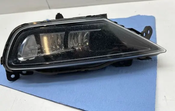 Volvo XC90 Front fog light 31395865 10081010000