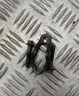 Volvo S80 Fuel Injector clamp holder