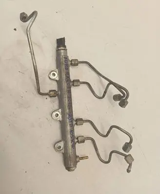 Ford Ranger Fuel main line pipe 0445214061 1077800261