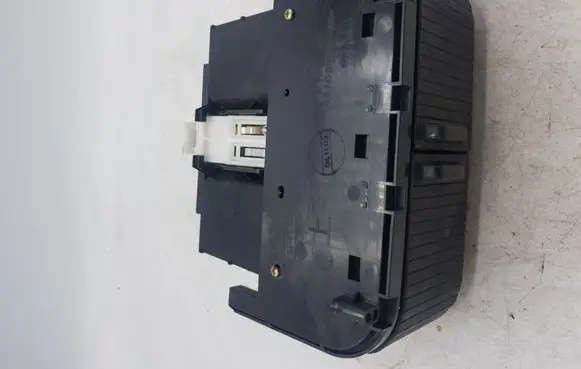 Nissan X-Trail T30 Glove box 88108EQ400