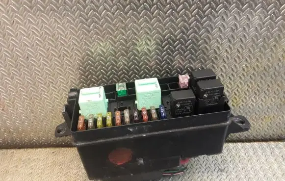 Mini One - Cooper Coupe R56 Fuse box set 3449504