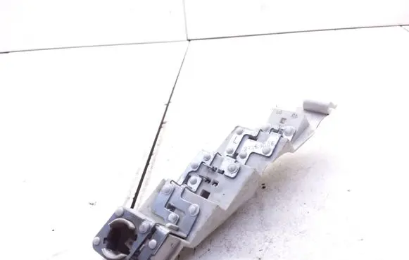 Volvo V50 Tail light bulb cover holder 27162102
