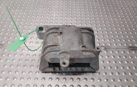 Volkswagen Caddy Engine mount vacuum valve 1K0199262BA
