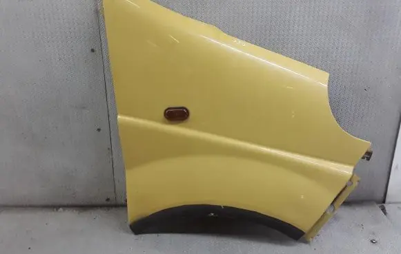 Renault Trafic II (X83) Fender