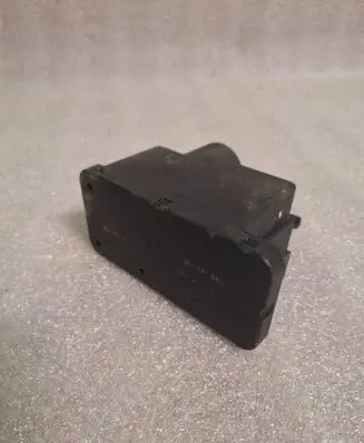 Audi 80 90 S2 B4 Central locking vacuum pump 4A0862257C