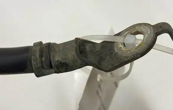 Ford Focus Negative earth cable (battery) AV6N10C679BE