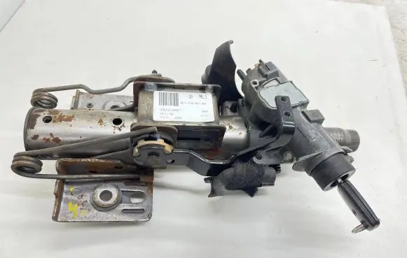 Audi A3 S3 8L Steering wheel axle 8L1419501AK