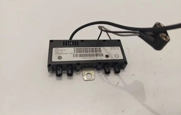 Peugeot 407 Aerial antenna amplifier 9656056180