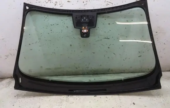 Jaguar XF X260 Front windscreen/windshield window 