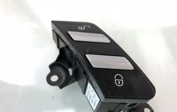 Mercedes-Benz S W221 Central locking switch button A2218213051