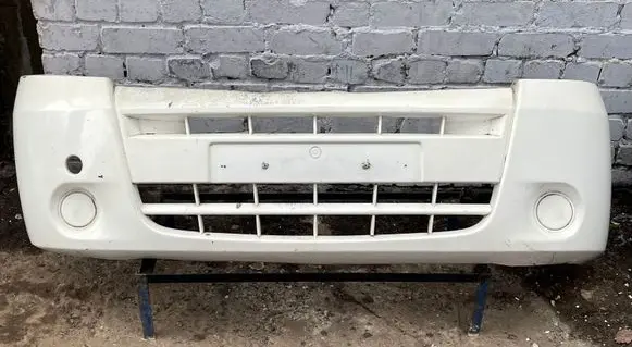 Renault Master II Front bumper