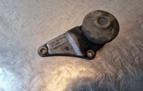 Audi A6 S6 C5 4B Engine mounting bracket 8D0199343N