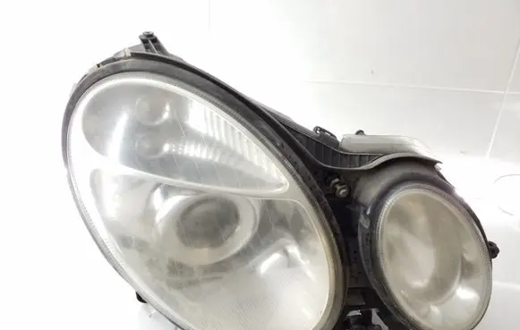 Mercedes-Benz E W211 Headlight/headlamp 15436001
