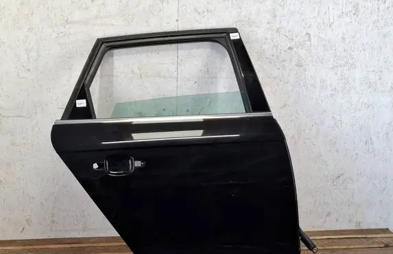 Audi A4 S4 B8 8K Front door
