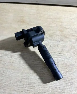 Mercedes-Benz CLK AMG A209 C209 High voltage ignition coil A0001501580 0040100042