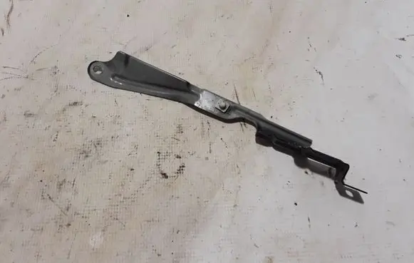 Renault Talisman Fender mounting bracket 631488117R