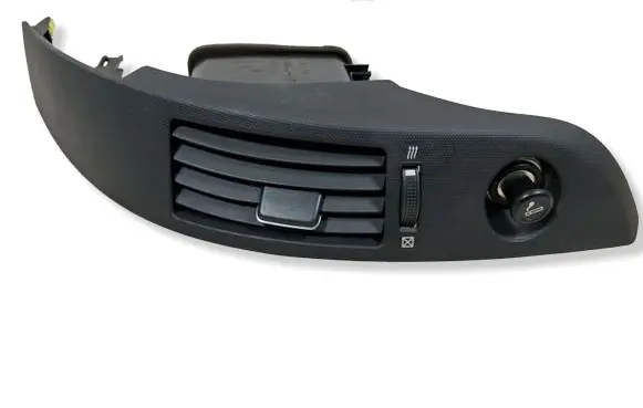 Toyota Corolla Verso AR10 Dash center air vent grill 5568064010