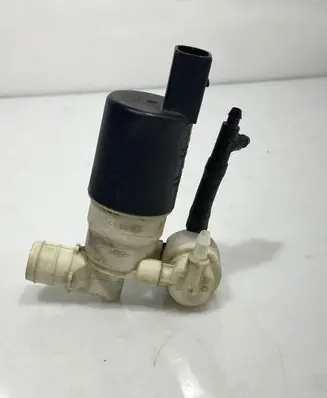 Volvo V60 Windscreen/windshield washer pump 31349264 31349244