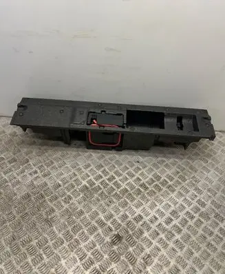 Audi Q7 4M Other trunk/boot trim element 4M0012109H