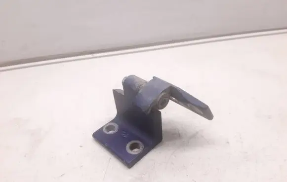 Peugeot 406 Rear door upper hinge