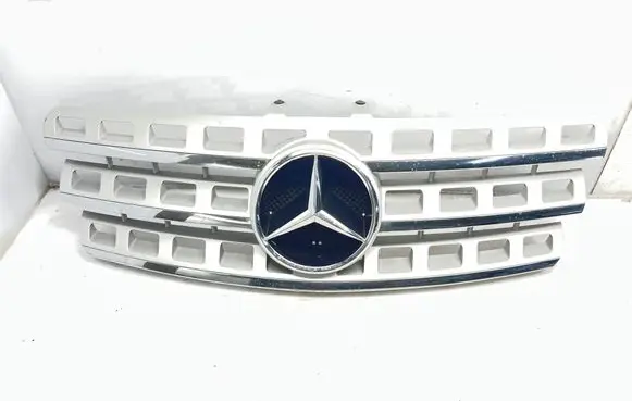 Mercedes-Benz ML W164 Front grill A1648802085