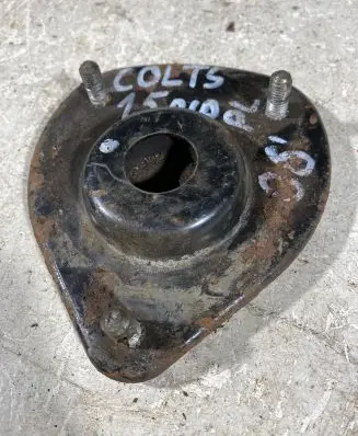 Mitsubishi Colt Coil spring mount 
