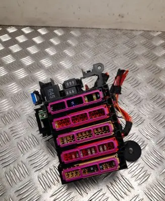 Audi Q7 4M Fuse box set 4M0971845BD