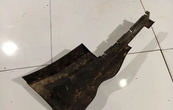 Volkswagen Caddy Wiper trim 6K1819414A