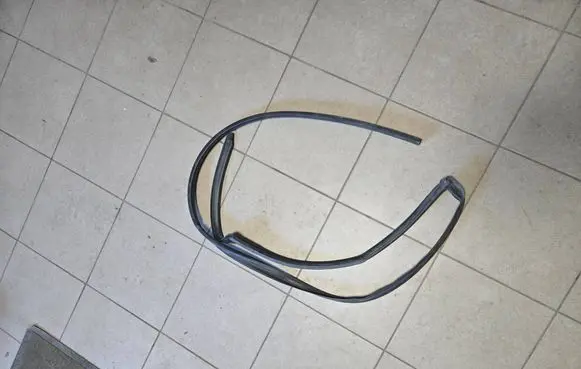 Audi Q5 SQ5 Rubber seal rear door 8R0839120F