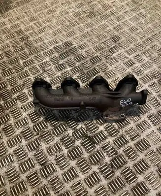 BMW 5 E60 E61 Exhaust manifold 7797389