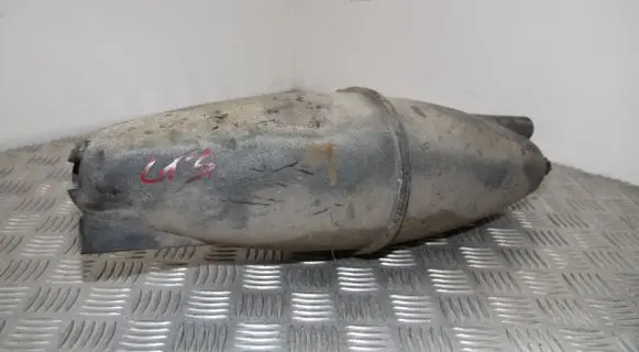 Vacuum air tank
