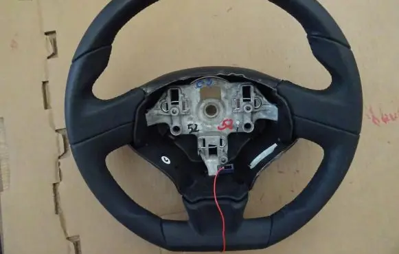 Citroen C3 Steering wheel 12447261299