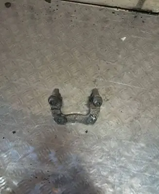 Peugeot 407 Brake caliper pad carrier rear 