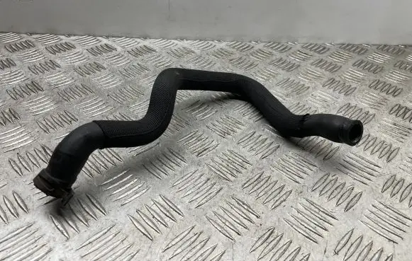 BMW M5 Engine coolant pipe/hose