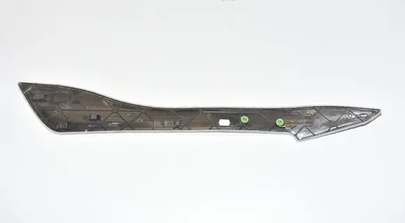 Other center console (tunnel) element