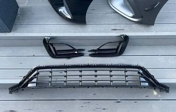 Volkswagen Golf VII Front bumper lower grill 5G0853677AE 5G0853665R 5G0853666R