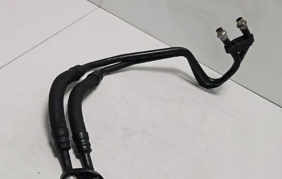 BMW M3 Oil cooling pipe 2282270