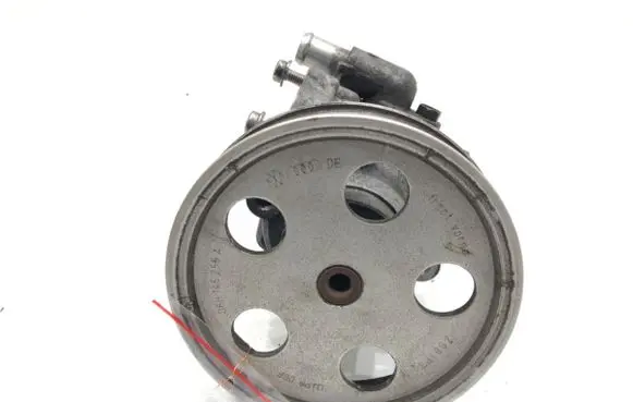 Audi A4 S4 B8 8K Power steering pump 8K0145153F