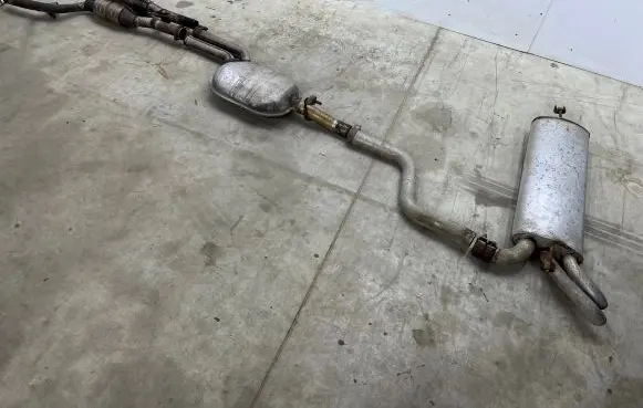 Mercedes-Benz E W210 Muffler/silencer 