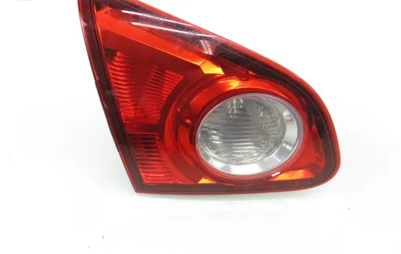 Nissan Qashqai Rear/tail lights 89071063
