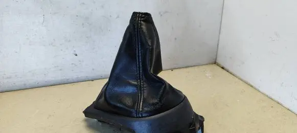Gear lever shifter trim leather/knob